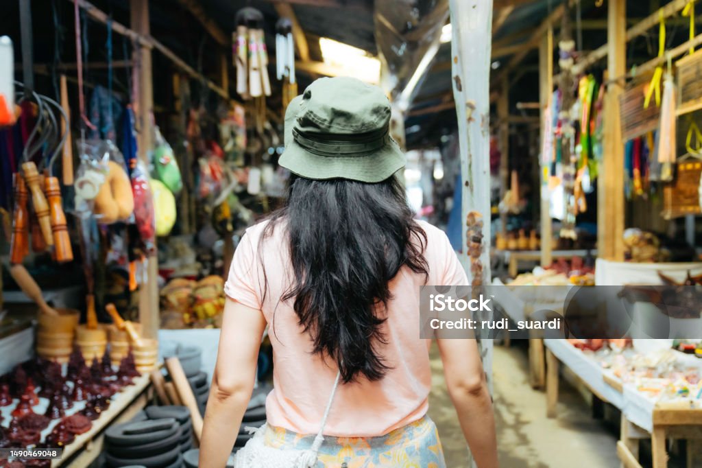 Menjelajahi Pasar Ngasem bersama Jogja Roadcation